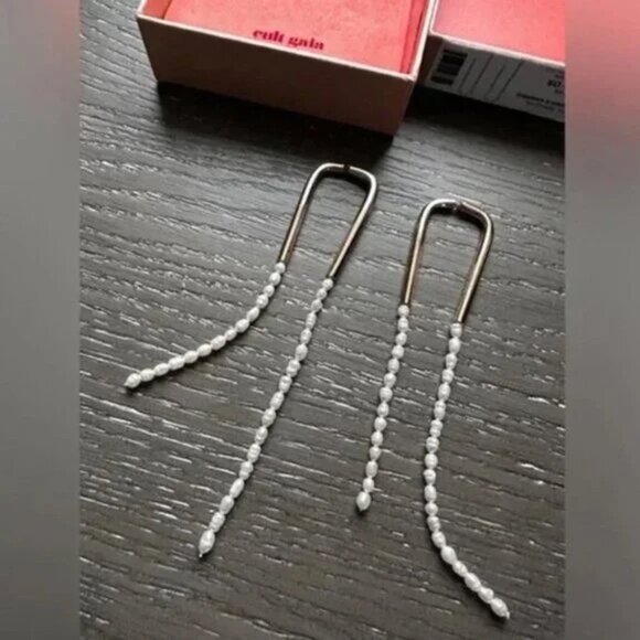 Cult Gaia Gold and White Earrings - Picture 4 of 16